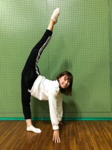 徳島の新体操クラブVictoriaRGコーチ